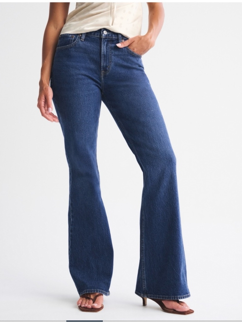 Abercrombie & Fitch The Vintage Flare High Rise size 29 regular